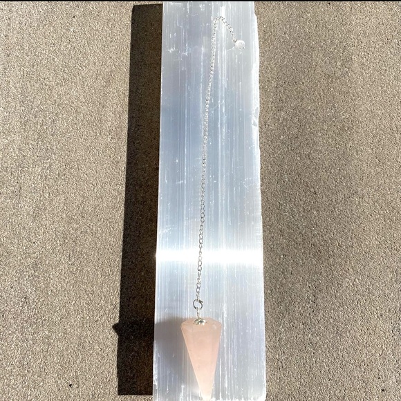 💎 Rose quartz crystal pendulum 💎 - Picture 2 of 3